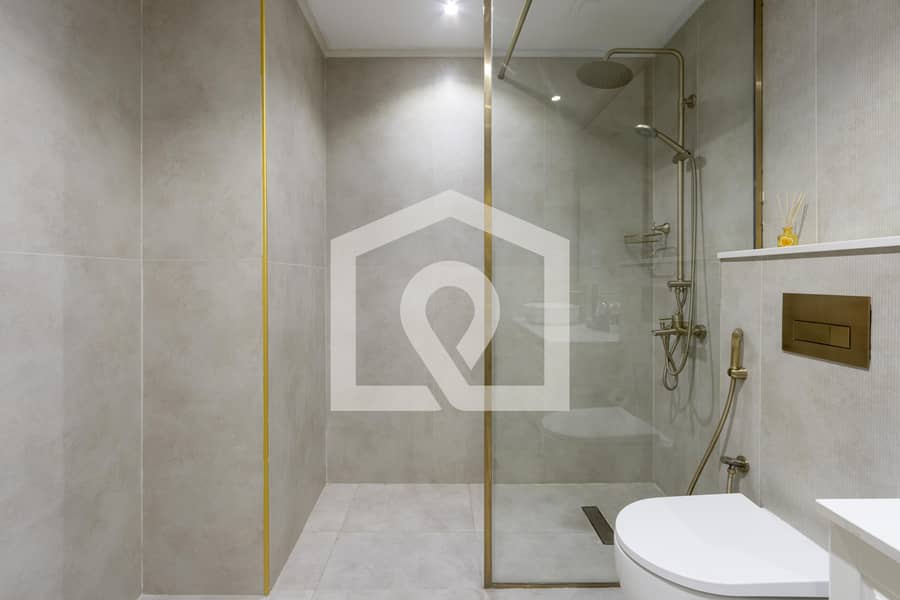 Stylish 1B with Spacious Balcony in JVC - Image 24