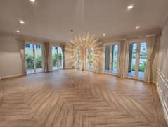 SEASIDE LUXURY | PRIVATE GARDEN | MODERN LIVING