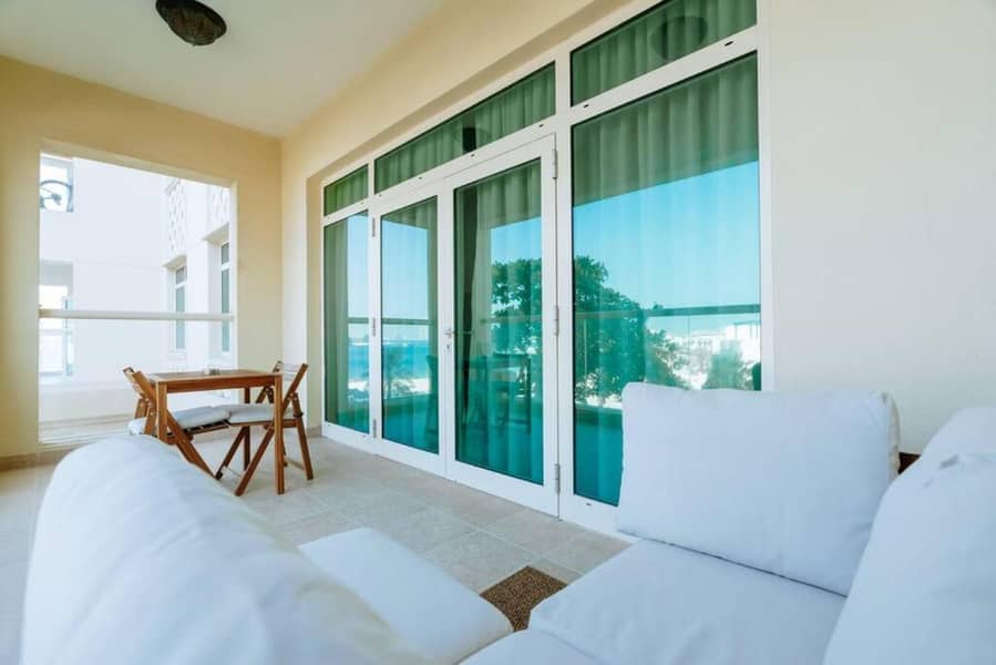 12 Balcony wide. jpg
