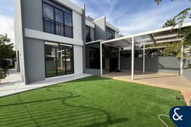 فیلا في كاسا فلورس،جرين كوميونيتي (موتور سيتي)،موتور سيتي 4 غرف 330000 درهم - 13817362