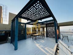 شقة حديثة من غرفتي نوم وصالة - واسعة - قريبة من المترو