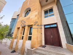 فیلا في ام سقیم 2،أم سقیم 5 غرف 380000 درهم - 13817622