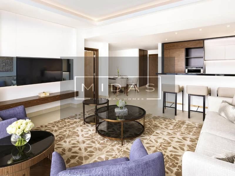 Spacious I Near Mall I City View I Maid Ensuite