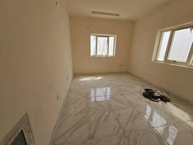 استوديو  للايجار في مويلح، الشارقة - 243416. jpg