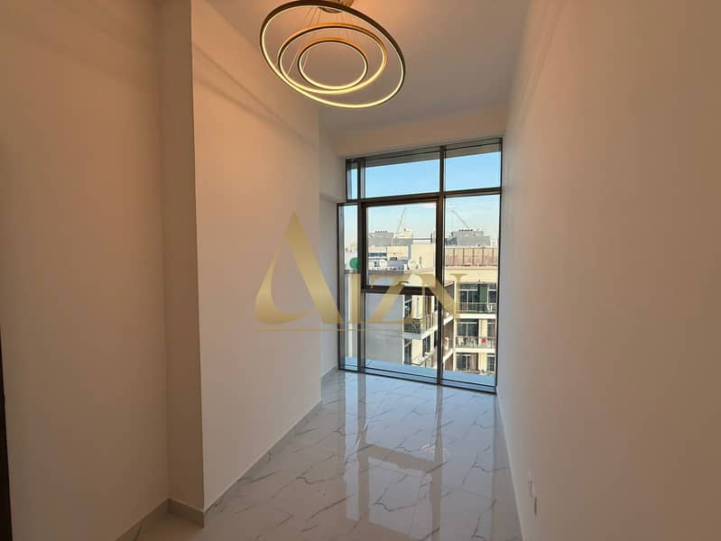 Spacious 1BR + Study | Brand New | Adhara Star Arjan - Image 9