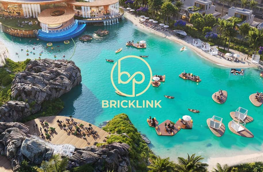 A New Definition of Waterfront Living |High ROI - Image 12