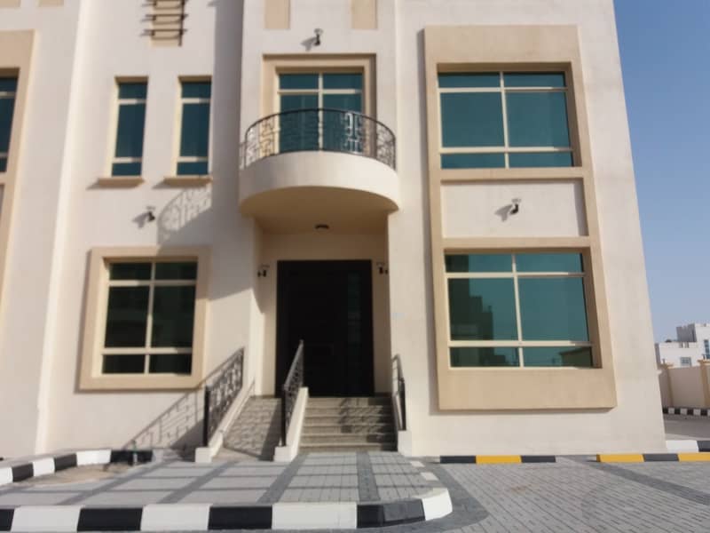 BRAND NEW AND FIRST TENANT HUGE STUDIO IN KHALIFA CLOSE TO ETIHAD PLAZA ز