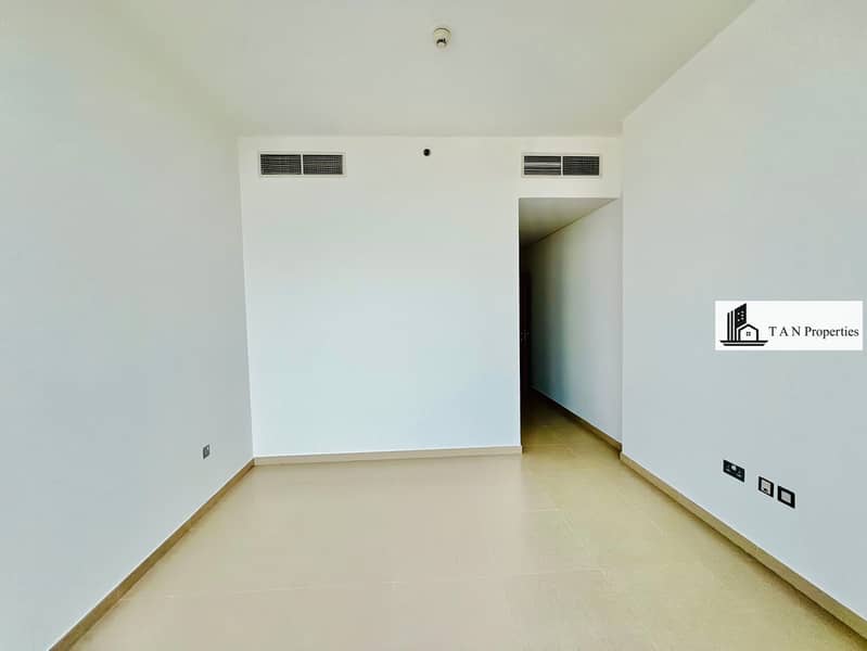 Luxury 2BHK || High Rise With Downtown View || With All Amenities - Image 14