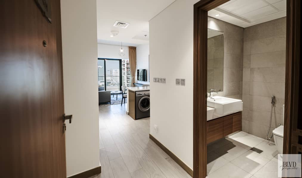Fully Furnished | Modern 1BR | Ready to Move
