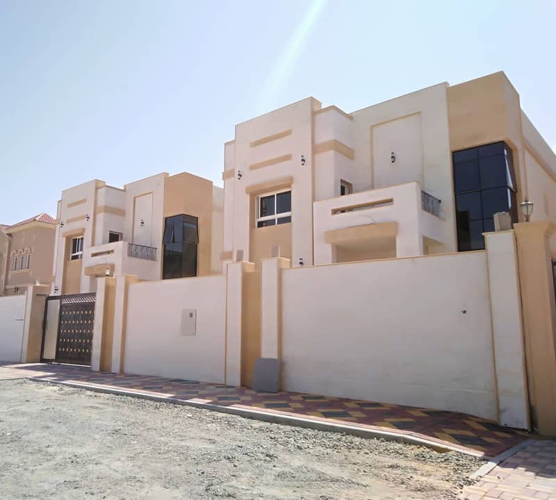 Вилла в Аль Мовайхат，Аль Мовайхат 1, 5 спален, 1800000 AED - 4342603