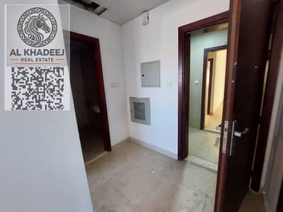 Labour Camp para en Alquiler en Al Jurf, Ajman - 9405b429-730d-4d71-a946-ab80b660f5d4. jpg Labour Camp para en Alquiler en Al Jurf, Ajman - 9405b429-730d-4d71-a946-ab80b660f5d4. jpg