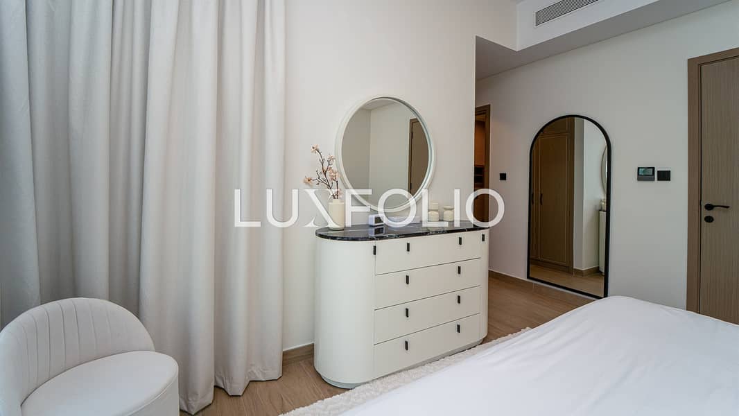 Stylish 4 Bed Home with Garden in DAMAC Lagoons - Image 13