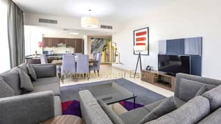 بدون عمولة | بالقرب من المترو ومركز دبي المالي العالمي | واسعة | موقع مميز | بدون تبريد | مفروشة بالكامل