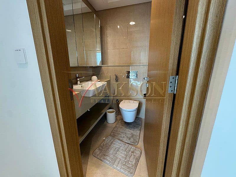 Brand New | Furnished | Sea & Burj Khalifa View | Bur Dubai - Image 6