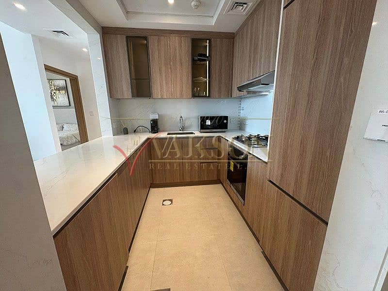Brand New | Furnished | Sea & Burj Khalifa View | Bur Dubai - Image 8