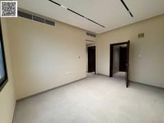 أول ساكن شقة فاخرة غرفتين وصالة تشطيب سوبر ديلوكس الجرف3 بموقع استراتيجي قريب من شارع محمد بن زايد مع سهولة الوصول إلى دبي و الشارقة