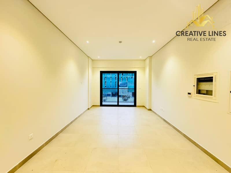 Ready To move spacious 2 bedroom plus maids room with fitted kitchen - Image 6