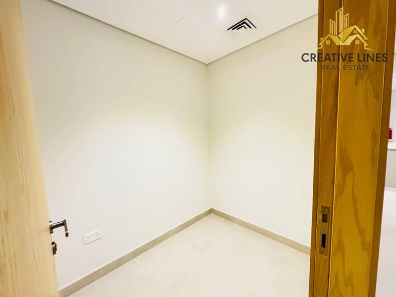 Ready To move spacious 2 bedroom plus maids room with fitted kitchen - Image 7