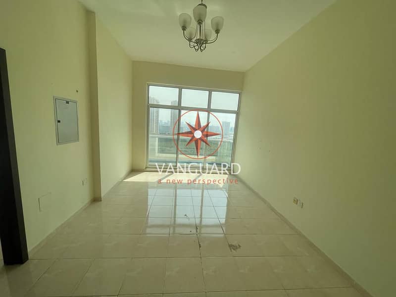 PARTIAL LAKE VIEW | UNFURNISHED | 2 BALCONY