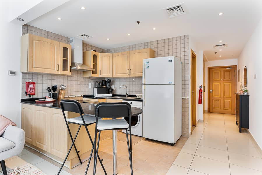 10 Full Kitchen Area (2). jpeg
