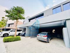 فيلا واسعة مكونة من 4 غرف نوم للبيع | كايا مسار، الشارقة