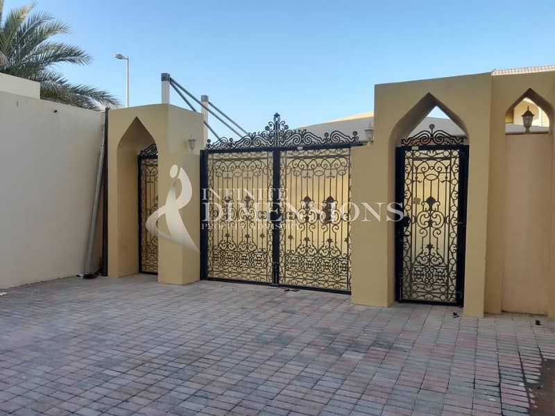 Spacious and lovely Private villa in Al Bateen!!