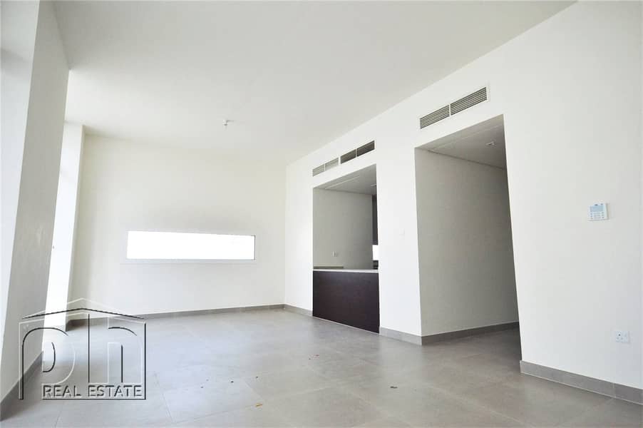 Type B | Corner Unit | Immaculate | Vacant