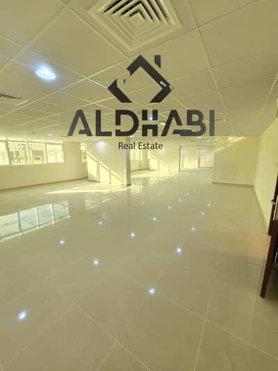 Floor for Rent in Al Majaz, Sharjah - WhatsApp Image 2025-12-30 at 10.22. 17 PM. jpeg