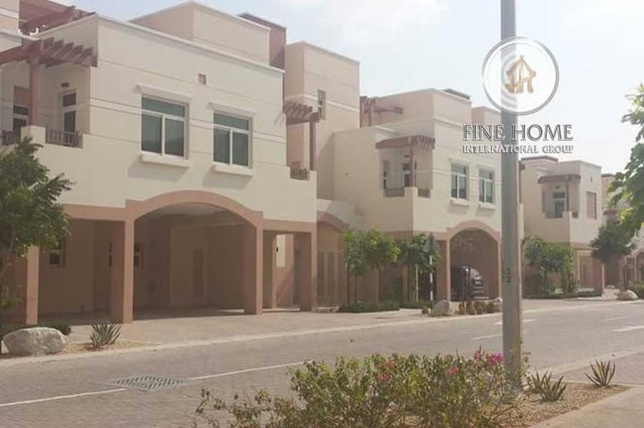 Townhouse in Al Ghadeer Townhouse in Al Ghadeer