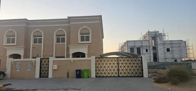 5 habitaciones Villa para en Alquiler en Al Riqaibah, Sharjah - IMG-20251230-WA0066. jpg 5 habitaciones Villa para en Alquiler en Al Riqaibah, Sharjah - IMG-20251230-WA0066. jpg