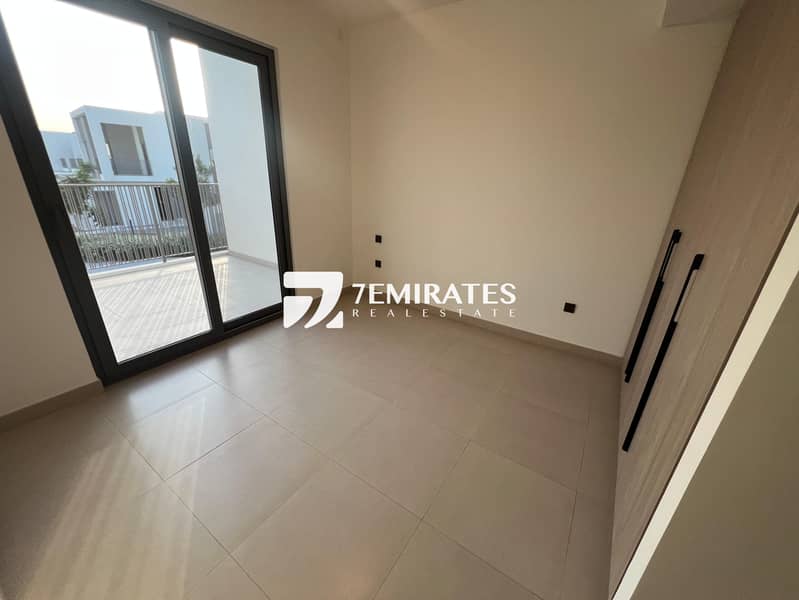 3 Beds + Maids room | Ready To Move | Brand New - Image 28