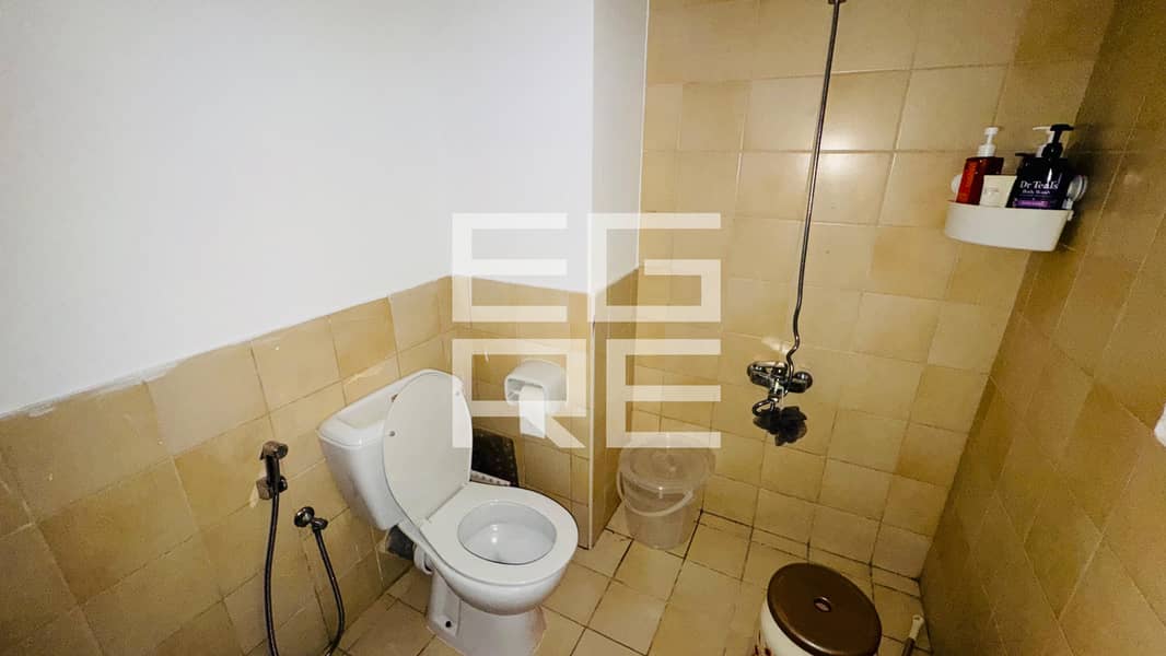 Spacious 3 Bedroom + Maids room l Open Community View l Vacant - Image 31