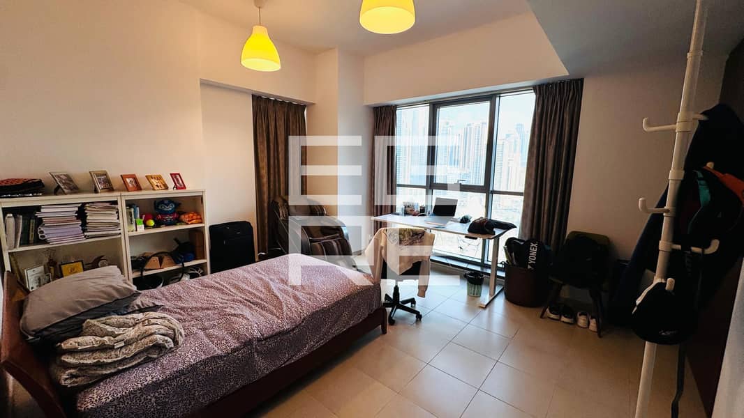 Spacious 3 Bedroom + Maids room l Open Community View l Vacant - Image 35