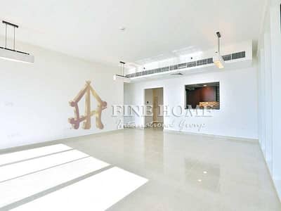 Remarkably Spacious ! 4BR Apartment Remarkably Spacious ! 4BR Apartment