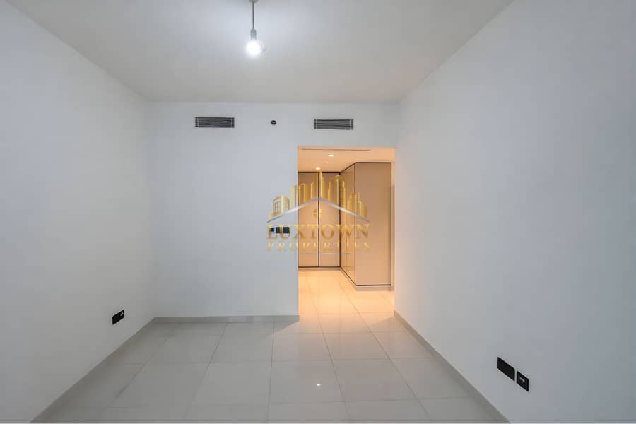 3BR+Maids - Marina View - Chiller Free - Image 10