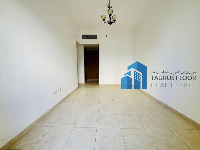 Spacious 2BHK | Gym Pool | Near Madina Mall - Image 12