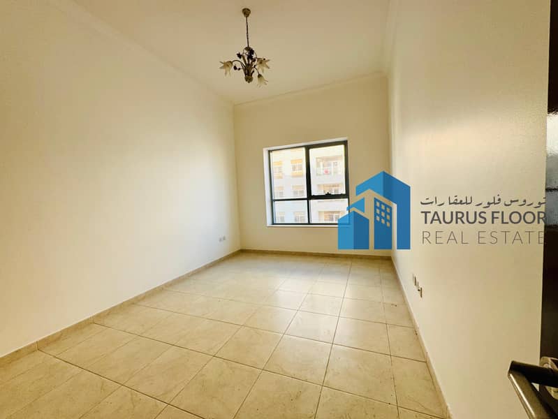 Spacious 2BHK | Gym Pool | Near Madina Mall - Image 13
