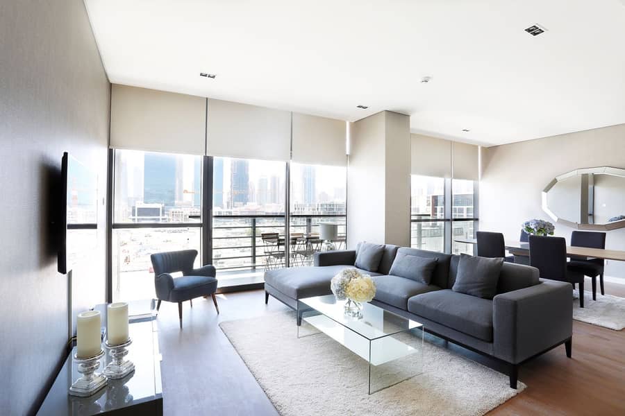2 living area . jpg