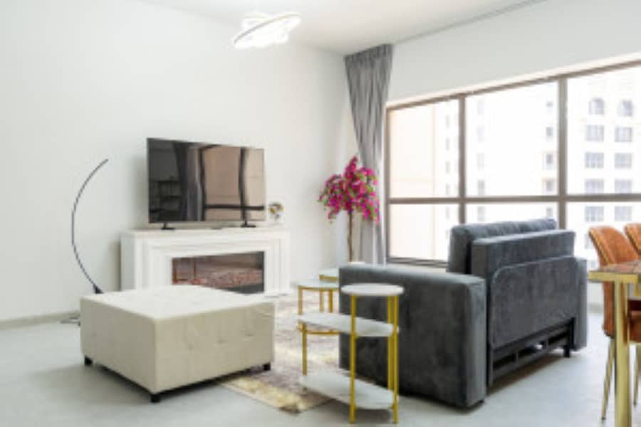 9 living area 3. jpg