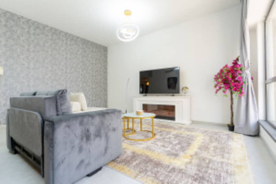 10 sitting area 1. jpg