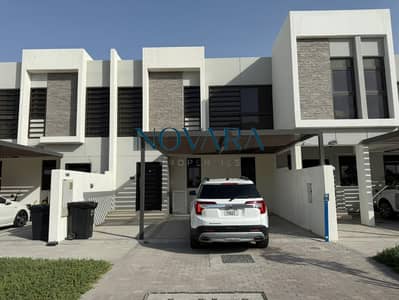 3 Slaapkamers Townhouse te Koop in DAMAC Hills 2 (Akoya by DAMAC), Dubai - WhatsApp Image 2025-05-13 at 4.59. 35 PM. jpeg 3 Slaapkamers Townhouse te Koop in DAMAC Hills 2 (Akoya by DAMAC), Dubai - WhatsApp Image 2025-05-13 at 4.59. 35 PM. jpeg