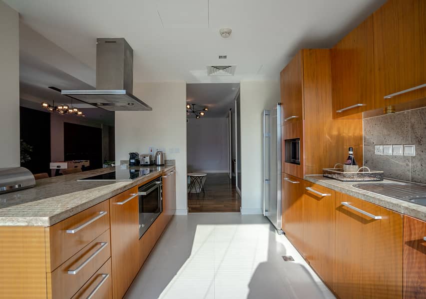7 1D5 LIMESTONE HOUSE 1280 x 900-05. jpg