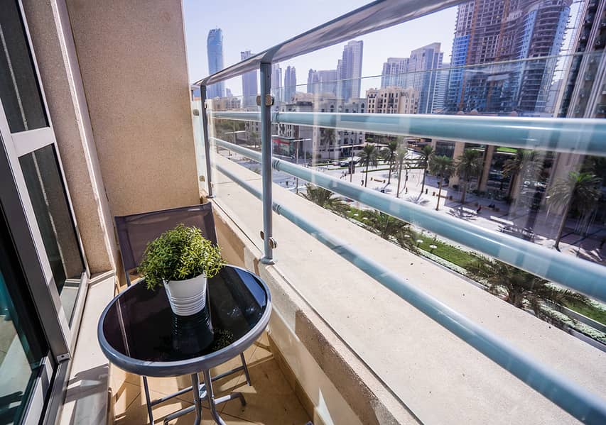 7 504 BOULEVARD CENTRAL TOWER 2-13. jpg
