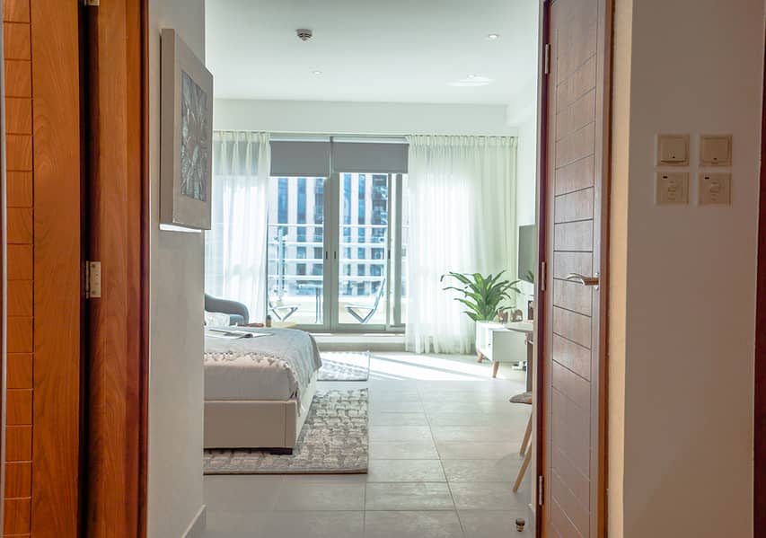 28 504 BOULEVARD CENTRAL TOWER 2-35. jpg