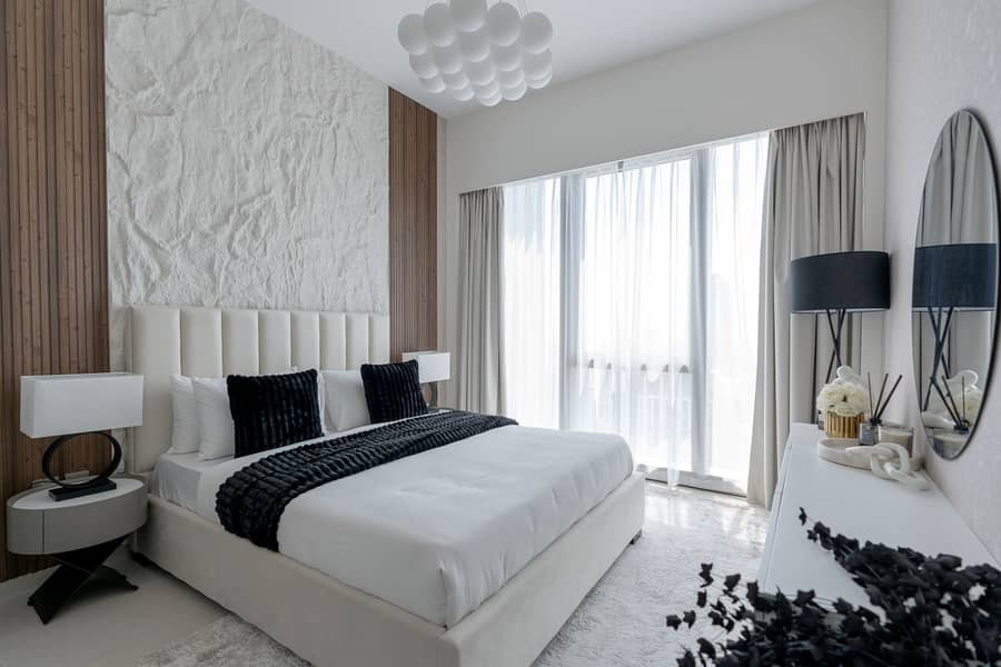 16 bedroom . jpg