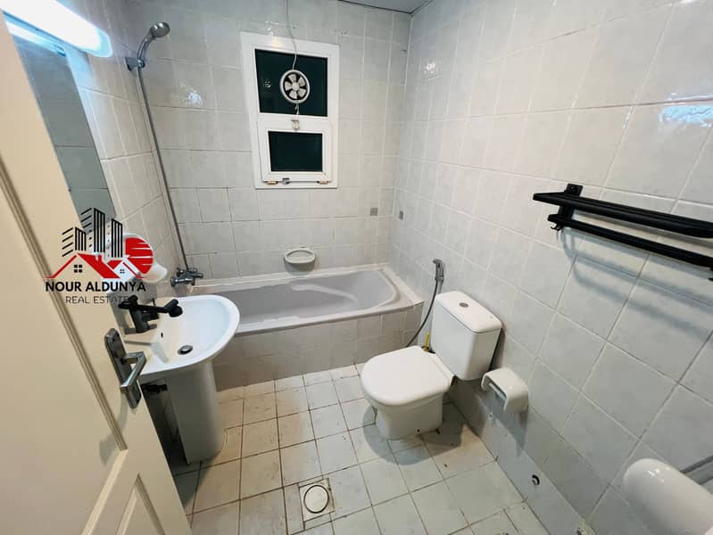 CHILLER FREE 3BHK+STORE ROOM BALCONY GYM POOL PARKING ONLY FOR FAMILY - Image 10