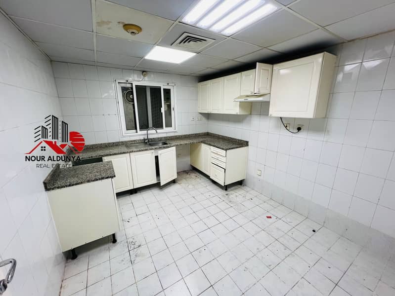 CHILLER FREE 3BHK+STORE ROOM BALCONY GYM POOL PARKING ONLY FOR FAMILY - Image 12