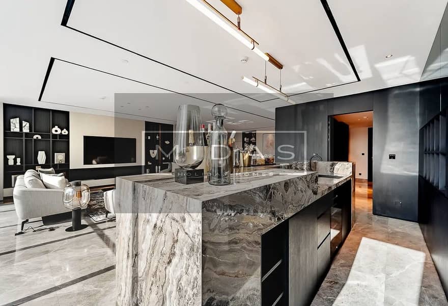 Spacious I Jacuzzi I Skyline Views I Pet Friendly - Image 8