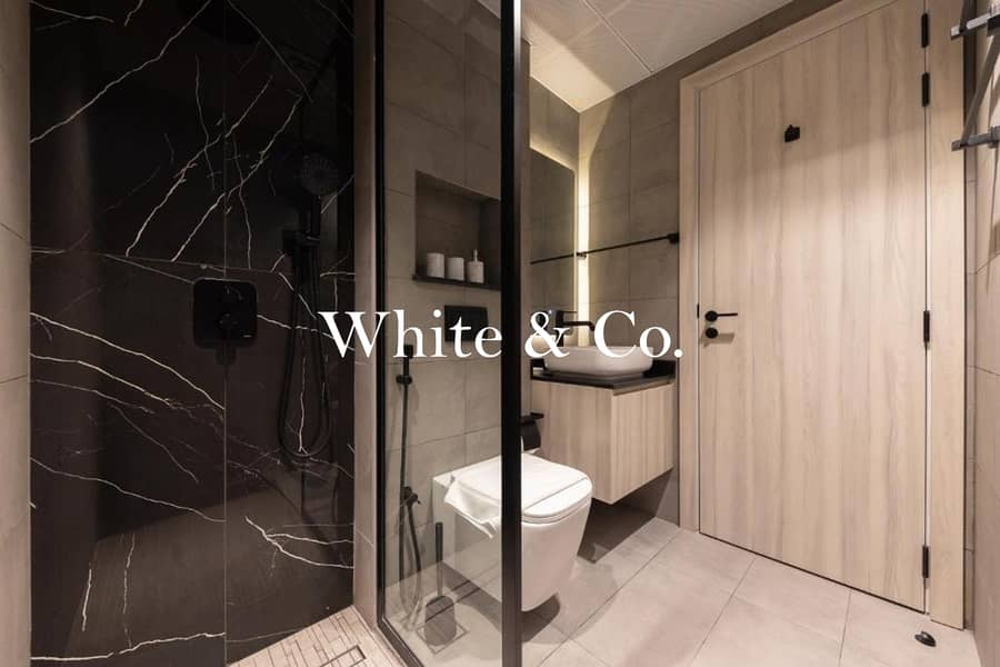 Duplex | 2 Parking Spaces | Open Views - Image 9