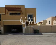 فيلا زاوية 4 غرف نوم + غرفة خادمة | مع حديقة